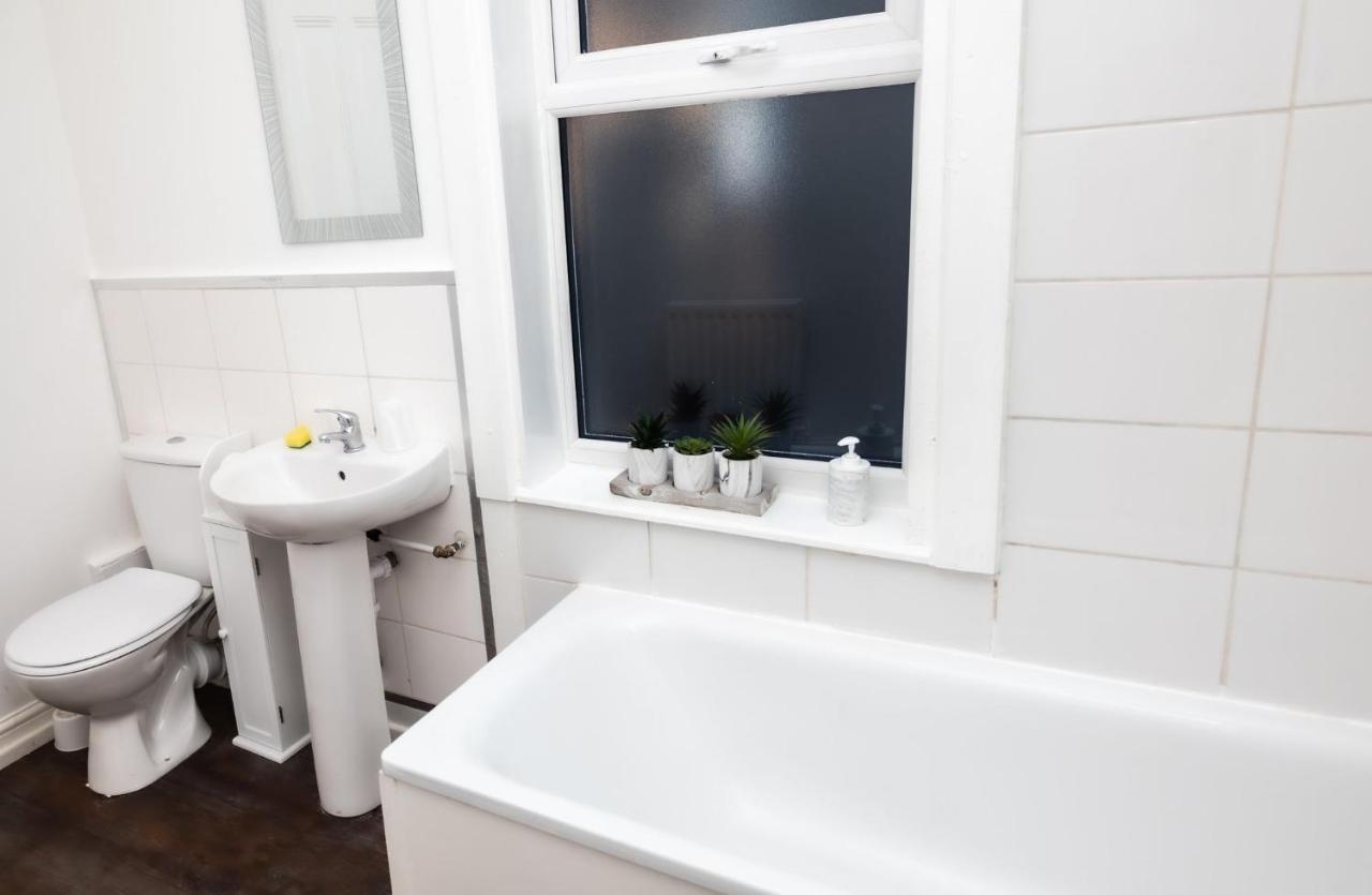 Cozyhouses Кингстън ъпон Хъл Екстериор снимка